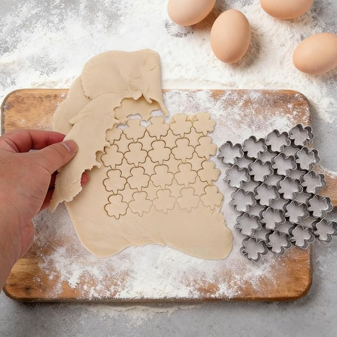 AIERSA Mini Shamrock Cookie Cutter,St Patricks Day Cookie Cutters,1 Inch Tiny Clover Shaped Cracker Cutter,20 Cavity Metal Stainless Steel Small Shamrock Cookie Cutters