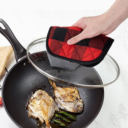Joyhalo 4 Pack Pot Holders for Kitchen,Cotton Oven Holder with Great Heat Resistance,Non Slip Hot Pads for Kitchen Clearance,Black and Red - Image 7
