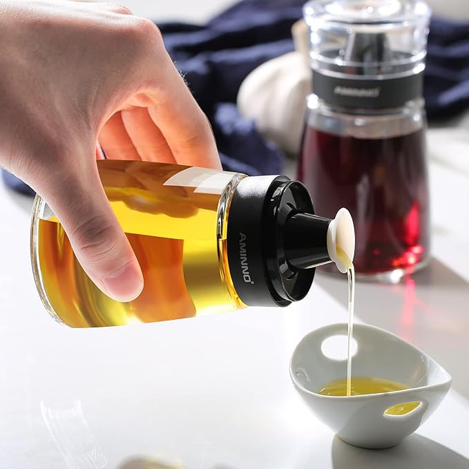 5.5oz Oil and Vinegar Cruets 2 Pack Glass Oil Dispenser Bottles for Cooking Leakproof and Drip Free Spouts