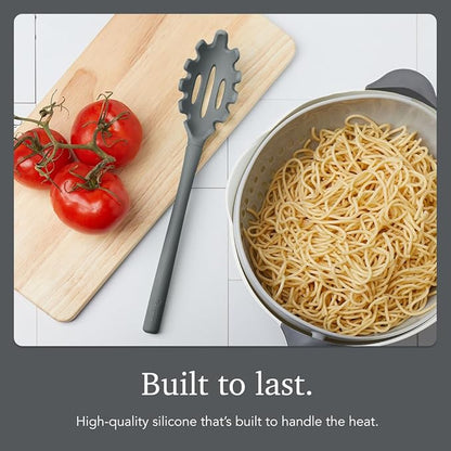 Tovolo Pasta Claw Spaghetti Spoon Scoop Charcoal Gray Silicone Pasta Spoon with Teeth, BPA Free Silicone Pasta Fork for Serving Spaghetti Linguine and Noodles, Heat Safe Pasta Serving Spoon
