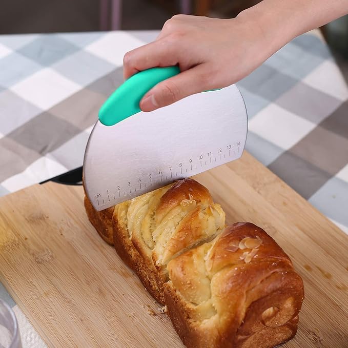 1 pcs Dough Pastry Scraper Chopper/Stainless Steel Dough Scraper Cutter with Ergonomic Rubber Non-Slip Grip/Dough Scraper Cutter/Pro Pastry Pizza Cutter Chopper (Blue-green) - Image 2