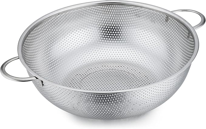 P&P CHEF Stainless Steel Colander, Micro-Perforated Food Strainer with Handle for Washing Draining, Great for Pasta Fruits Vegetables, Dishwasher Safe & Healthy, 5 Qt, 1Pc by PPCHEF