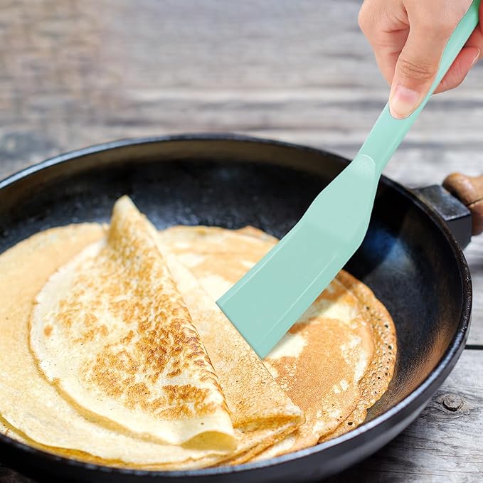 Zopeal 2 Pieces Crepe Spatula Silicone Narrow Skinny Flipper Long Heat Resistant Cooking Pancake Spatula Non Stick for Cooking Egg Burgers Pizza Pancake Steak Omelet(Light Blue)