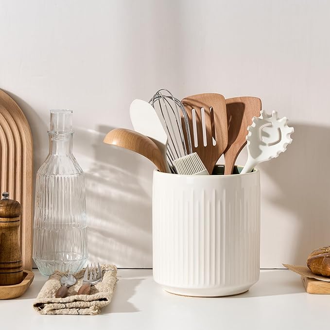 JIEMEI HOME Kitchen Utensil Holder, 7.2" Large Ceramic Stable Utensil Crock for Countertop, Utensil Organizer with Cork Mat, Removable Bamboo Divider for Easy, Kitchen Decor, White & Green - Image 4