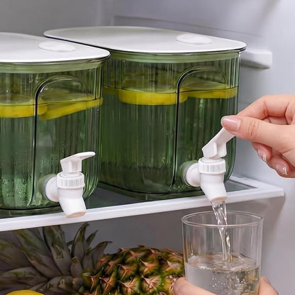 FillTouch 4 Pcs Drink Dispensers for Fridge with Spout Refrigerator Beverage Water Dispenser Plastic Juice Pitcher Containers with Lids for Kitchen Party