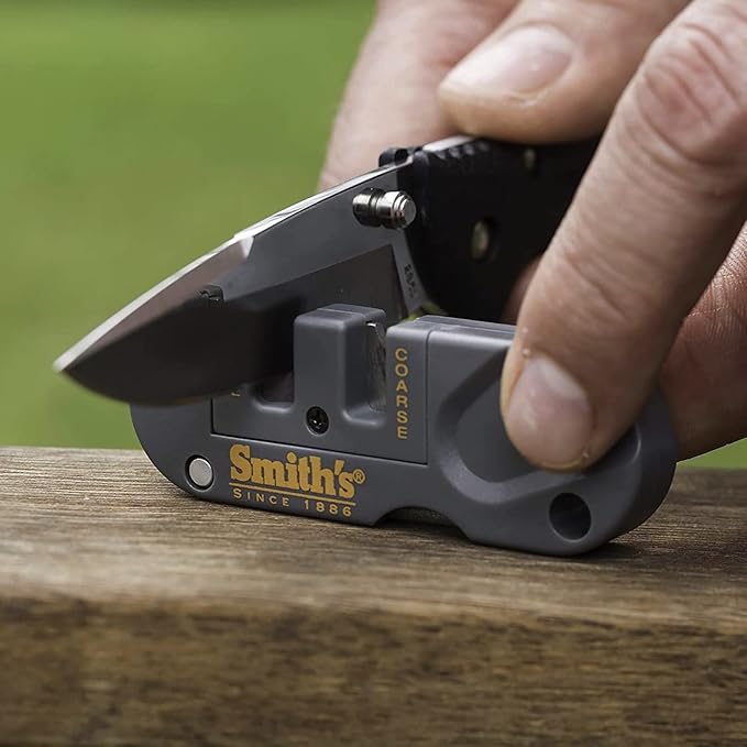 Smith's PP1 Pocket Pal Knife Sharpener Preset Carbide & Ceramic Stone Sharpeners Fold-Out Diamond Coated Rod Outdoor Hunting Knife & Hook Sharpener, Handheld, Compact, Lightweight, Multiuse - Image 4