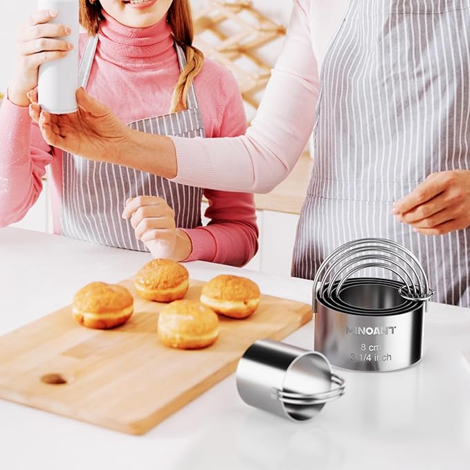 Round Cookie Cutters with Handle - Donut Hole Cookie Biscuit Cutter Set(5 Pieces/Set), Stainless Steel Circle Cutters Donut Cutter Mold Tool with Ring for Baking, Biscuits, Cakes, Sandwiches - Image 6