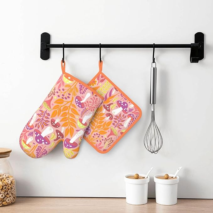 Mushroom Silicone Oven Mitts Pan Mats Set of 2, Heat Resistant Gloves Potholder with Non-Slip Grips Hanging Loops Pot Holder, Spring Summer for Chef Cooking, Baking, Grilling, BBQ