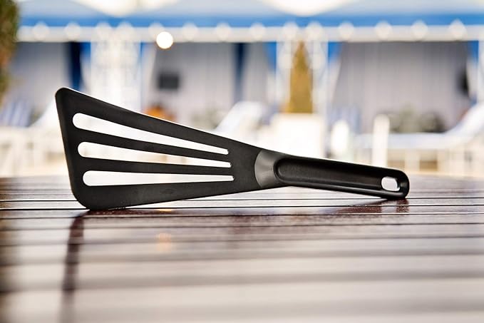 Matfer Bourgeat Exoglass® High Temperature Pelton Spatula, Black - Image 4