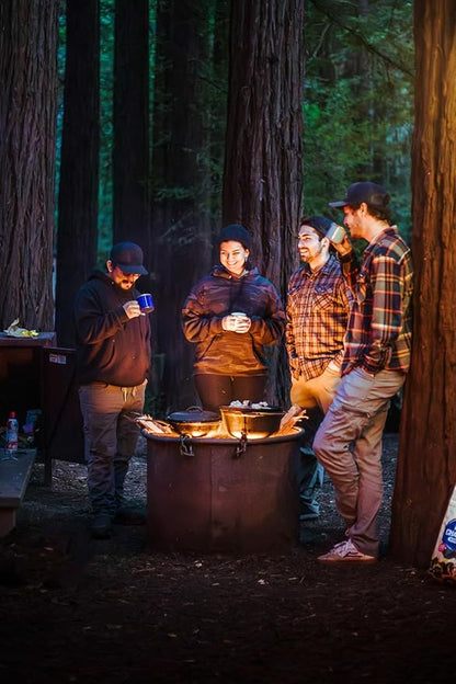 GSI Outdoors Guidecast 7qt Dutch Oven | Cast Iron Dutch Oven for Camping, Cabin and Home Kitchen