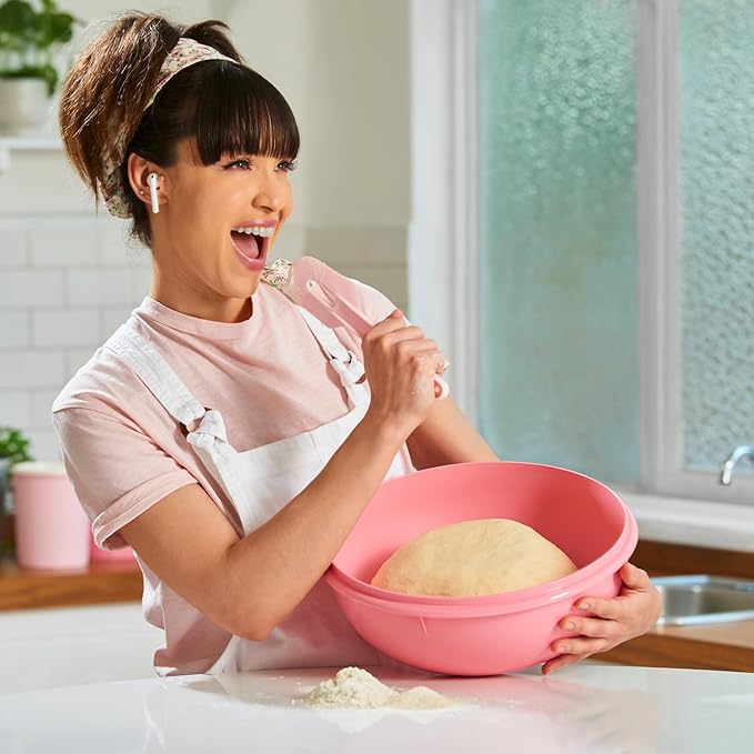 Tupperware Fix-N-Mix 1.7 Gallon Mixing Bowl with Lid, Pink Vintage Color, Dishwasher Safe and BPA Free (6.5 L) - Image 6