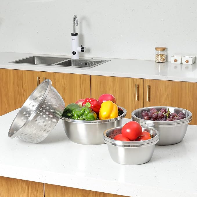 304 Stainless Steel Microporous Colander, 4.5QT Large Capacity with Mixing Bowl For washing vegetables, fruit and rice and for draining cooked pasta(2PC) - Image 2