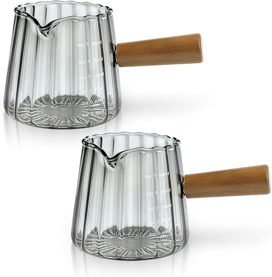 2 Pack Espresso Measuring Cup, 6oz Borosilicate Glass Espresso Cups with Wood Handle, V-Shaped Spout Milk Frothing Cup for Coffee, Tea, Syrup – Dishwasher Safe