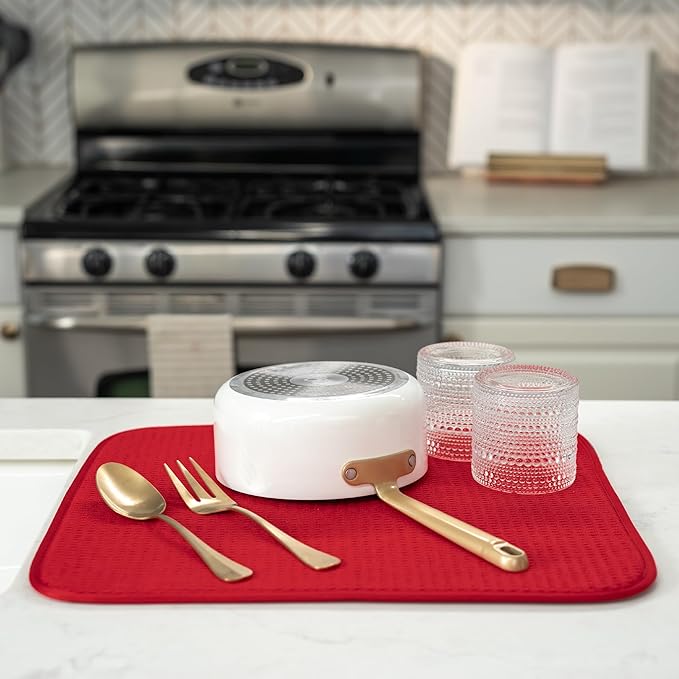 S&T INC. Dish Drying Mat, 16” x 18”, Absorbent Microfiber Kitchen Counter Mat, Dish Drying Pad for Dishes, Utensils, Pots and Pans, Large, Red - Image 4