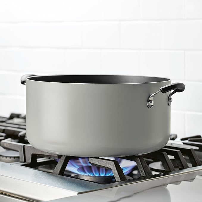 Farberware Cookware Nonstick Stockpot with Lid, 10.5 Quart, Silver - Image 3