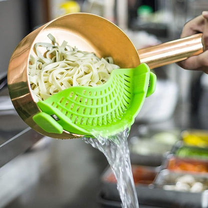 Clip On Strainer Silicone Pots and Pans, AUOON Pasta Strainer Clip on Food Strainer for Meat Vegetables Fruit Silicone Kitchen Colander, Green - Image 6