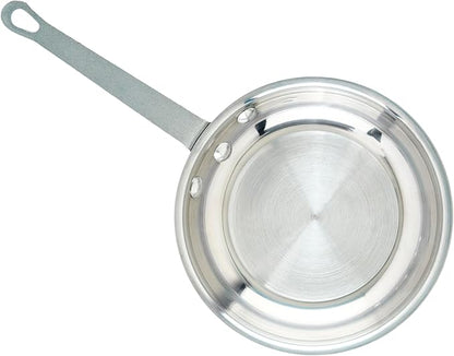 Winco Commercial-Grade Aluminium Fry Pan/Skillet, Mirror Finish, 7"