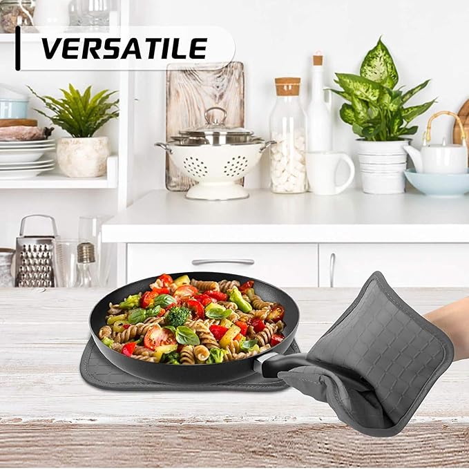 BPA-Free Soft Silicone 4 Piece Oven Mitts & Pot Holders Set - Ultra Heat Resistant Oven Mitts with Thick Cotton Liner - Long Slip Resistant Pot Holders, Flexible Oven Gloves - Navy - Image 7