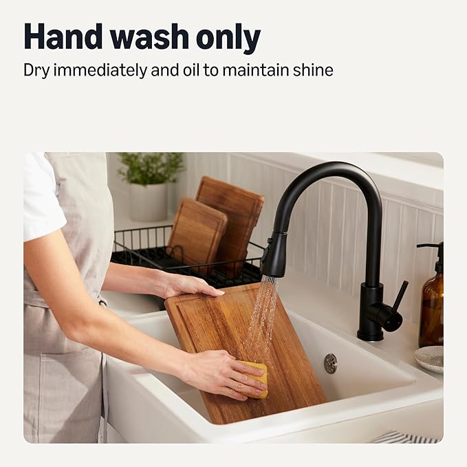 Amazon Basics Wooden Chopping Boards, 3-Piece Set, Acacia Wood, Pre-Oiled with Juice Groove - Image 4