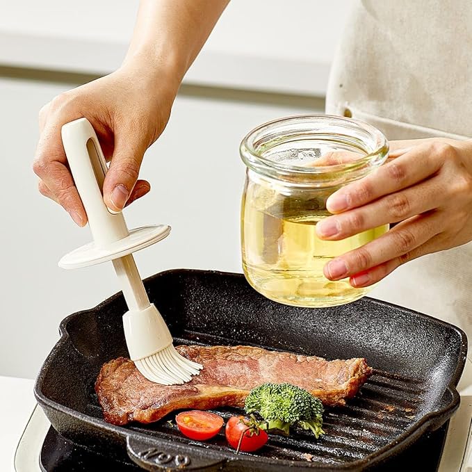 2-in-1 Glass Olive Oil Dispenser with Retractable Silicone Brush – Leakproof Oil Bottle for Cooking, Grilling, Baking & Kitchen Use (White/Green/Yellow) (GREEN)