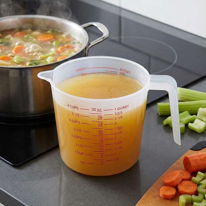 8 Pcs 4 Cup Capacity Plastic Measuring Cup, 32 Oz/1000 ml Clear Graduated Measuring Cups Plastic Mug with Spout and Handles Ounce and Ml Cup Marking for Recipe Ingredient, Flour, Water, Liquid