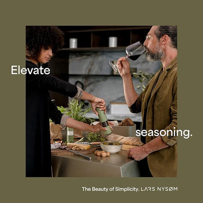 LARS NYSØM Salt and Pepper Grinder Set Manual, Stainless Steel Salt and Pepper Mills with Adjustable Ceramic Grinder I Design Spice Shakers (Carbon Black) - Image 3
