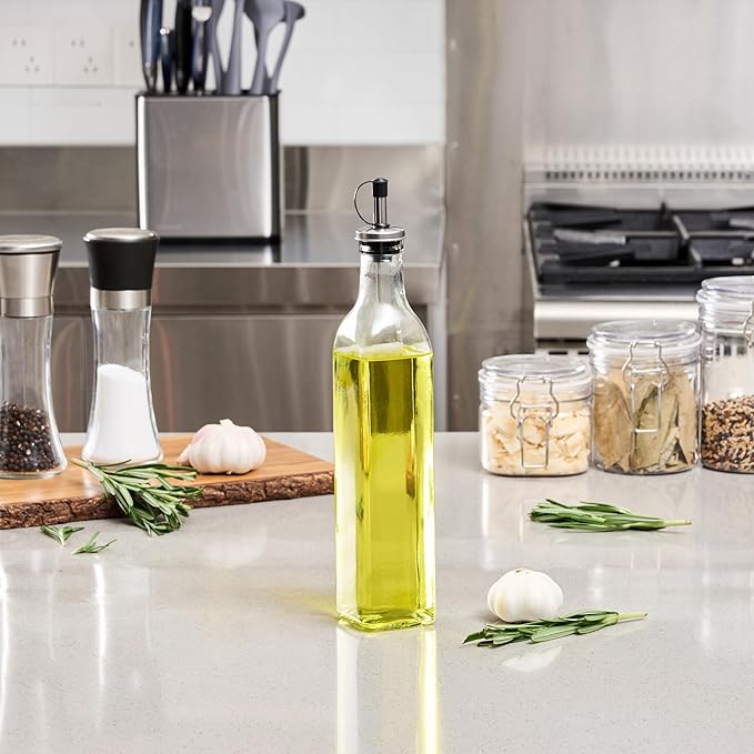 Restaurantware RW Base 16.9 Ounce Olive Oil Dispenser 1 Kitchen Oil Dispenser Bottle - With Stopper Spout Non-Leaking Clear Glass Olive Oil Pourer For Cooking Or Salad Dressings