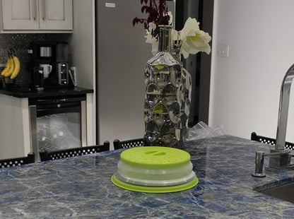 Dependable Industries' 2-in-1 Collapsible Microwave Splatter Guard Cover & Vegetable Washing Colander: The Ultimate Space-Saving Kitchen Essential