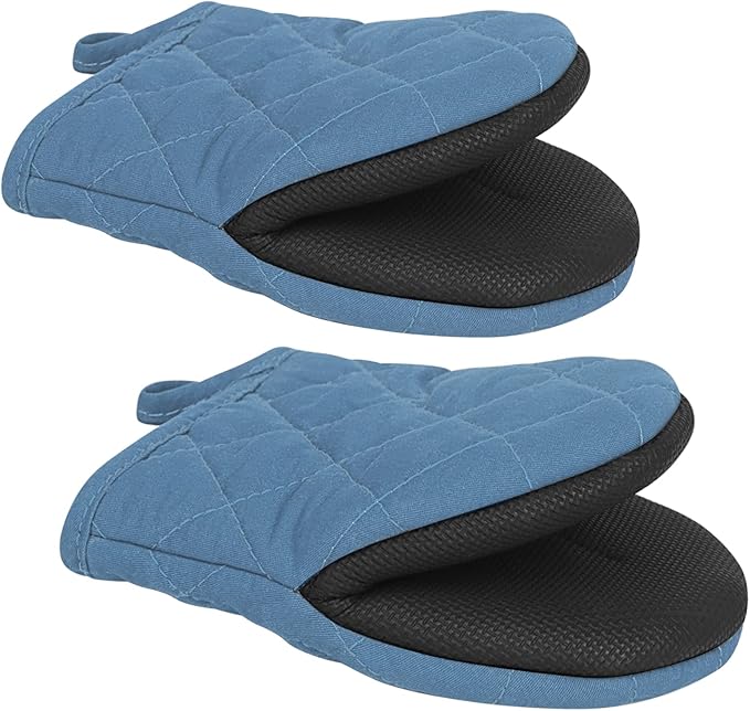 1 Pair Short Oven Mitts - Silicone Kitchen Oven Gloves High Heat Resistant 500℉, Mini Oven Mits with Non-Slip Grip Surfaces and Hanging Loop for BBQ, Baking, Cooking and Grilling (Bule) by Qulable