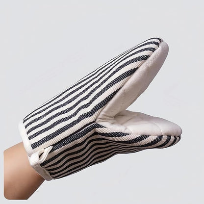 1 Pair Mini Oven Mitts,High Heat Resistant Oven Gloves,Kitchen Short Oven Mit with Hanging Loop for BBQ, Baking, Cooking and Grilling, (Balck) - Image 8