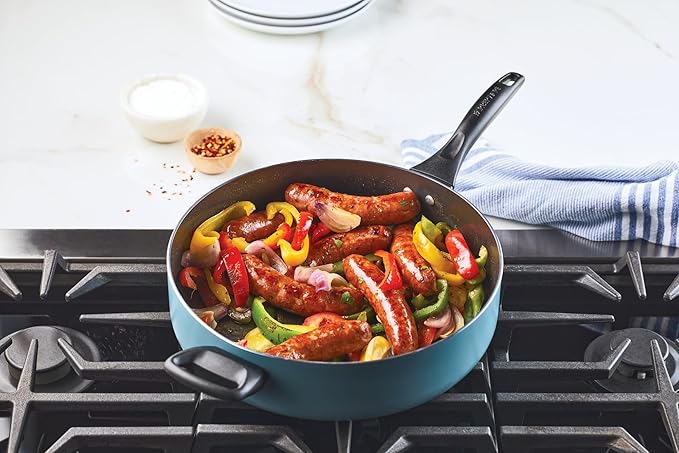 Farberware Dishwasher Safe Nonstick Jumbo Cooker/Saute Pan with Helper Handle -Aluminum, 6 Quart, Blue - Image 3