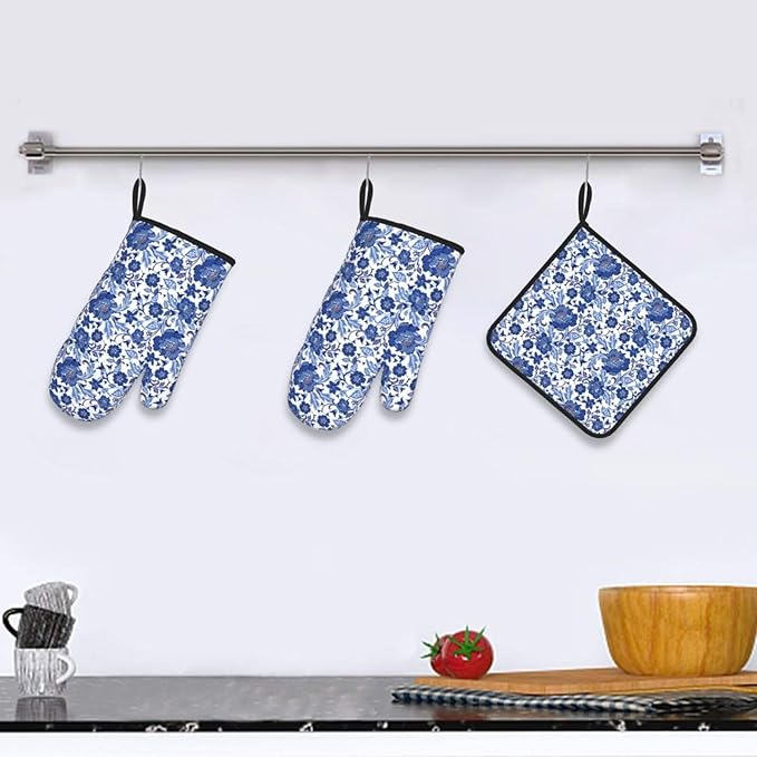 Navy Blue Floral Oven Mitts and Pot Holders Sets, Blue Chinoiserie Kitchen Mitts,Heat Resistant Oven Gloves Potholders for BBQ Baking Cooking Gifts for Baker Women & Housewarming Gifts for Hostress