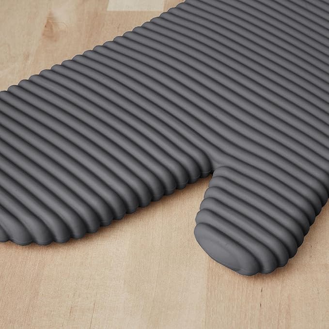 KITCHENAID Ribbed Soft Silicone Oven Mitt 2-Pack Set, 7.5"x13", Charcoal Grey - Image 4