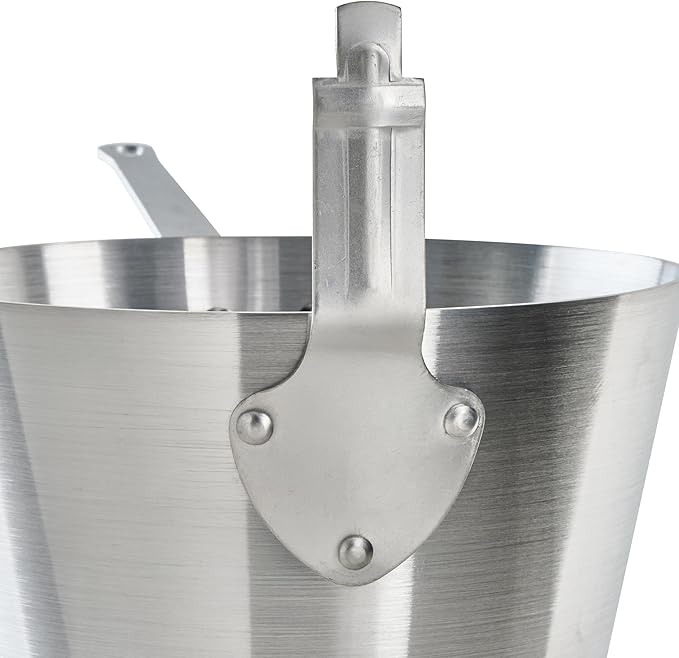 Winco Aluminum Sauce Pan, 5-1/2-Quart
