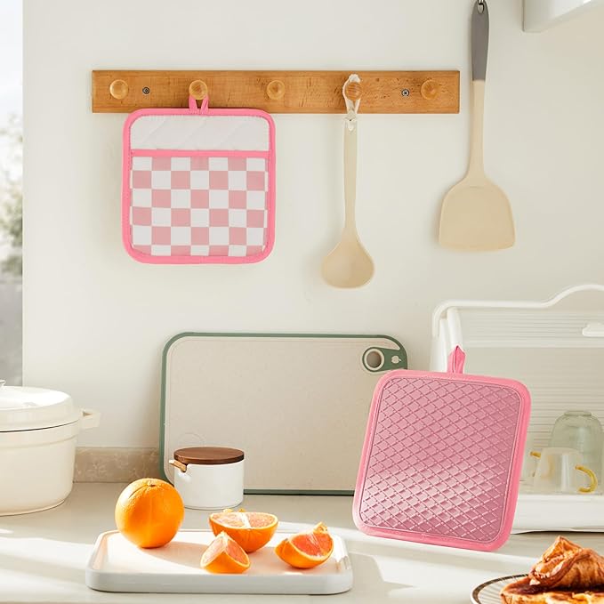 Ohocut Pink Checkered Pot Holder, Checkerboard Potholders for Kitchen, Silicone Pot Holders with Pocket for Kitchen Clearance 2 Pack Set, Hot Pads and Oven Mitts for Cooking Baking - Image 4