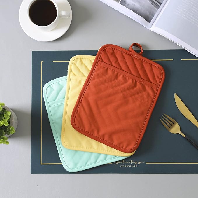Anyi Pot Holders and Oven Mitts 7" X 9" Heat Resistant Cotton Pocket Pot Holder Set Feature of Non Slip Kitchen Hot Pad Oven Mitts, 3-Pack (Aspen Gold) - Image 6