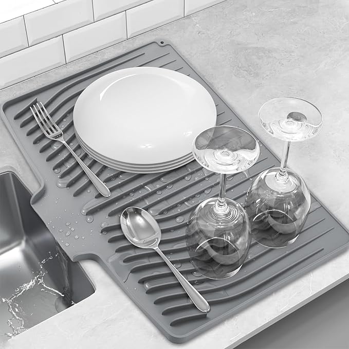 Silicone Dish Drying Mat for Kitchen Counter, Dish Drainer Mat, Non-Slip Drying Pad with Built-in Drain, Kitchen Drying Matt For Counter(18.9" x 11.8", Gray)