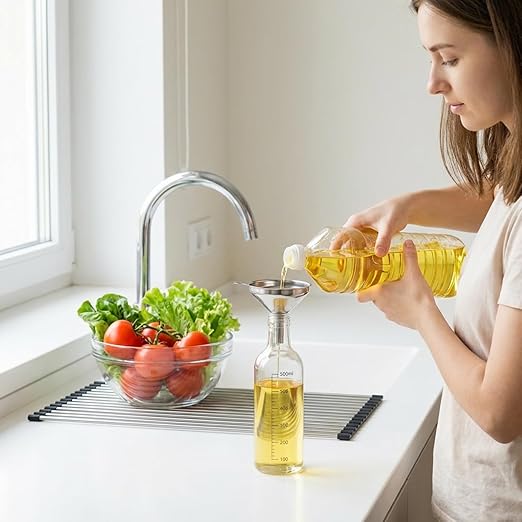 Stainless Steel Funnel, Large Medium Small Kitchen Funnel Set of 3 Metal Funnels Small-Funnels for Filling Small Bottles Funnels with 2 Brushes for Transferring Essential Oils, Liquid, Fluid