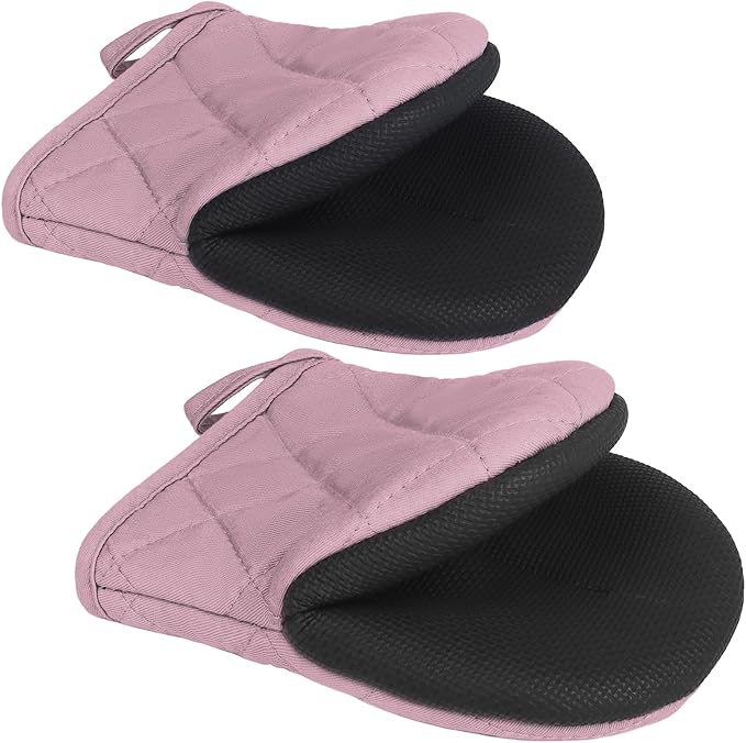 1 Pair Short Oven Mitts - Silicone Kitchen Oven Gloves High Heat Resistant 500℉, Mini Oven Mits with Non-Slip Grip Surfaces and Hanging Loop for BBQ, Baking, Cooking and Grilling (Pink) by Qulable