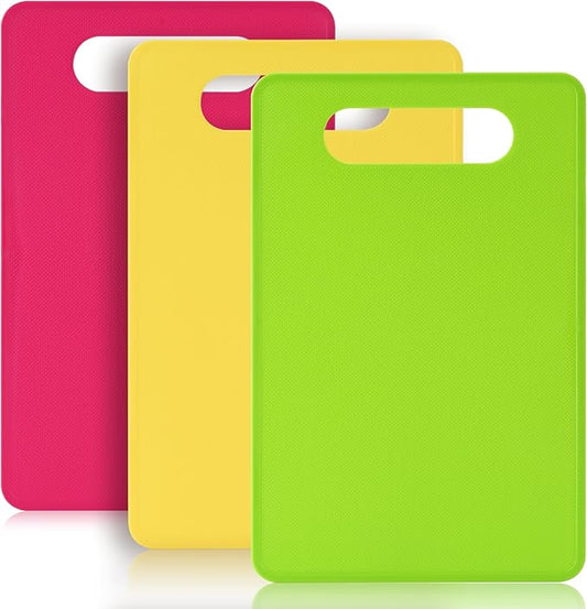 Luckyiren Plastic Cutting Board Set, 3 Pack Small Chopping Boards for Kitchen, BPA-Free, Dishwasher Safe, Color Coded Boards Pads for Meat Vegetable Fruit, Easy Grip Handle, Non-Slip, Space Saving