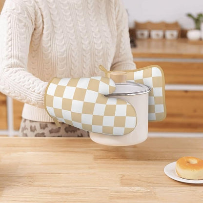 Checkered Beige Silicone Oven Mitts Pan Mats Set of 2, Heat Resistant Gloves Potholder with Non-Slip Grips Hanging Loops Pot Holder, Spring Summer for Chef Cooking, Baking, Grilling, BBQ