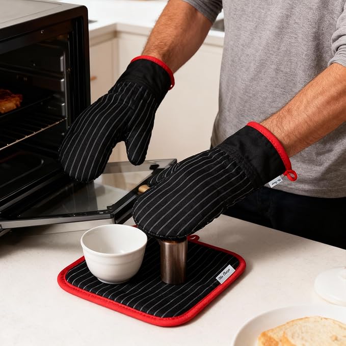 Oven Mitts and Pot Holders Sets,Oven Mitts and Potholders with Cotton High Heat Resistant Extra Thick Long Oven Mitts for Cooking 4 Pcs,Black Red - Image 4
