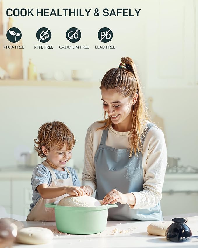 Ciwete Enameled Cast Iron Dutch Oven – 4.4 Quart Pot with Lid & Potholders – Heavy-Duty Cookware for Bread Baking, Braising, Stews & Roasting – Oven & Stovetop Safe up to 500°F – Mint Green