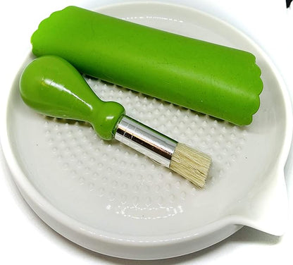 BonCera, Premium Ceramic Garlic Grater Plate 3-Piece Set - White Modern Design and Style - For Garlic, Ginger, Chocolate, and more! - Comes with 6.5" Plate, Peeler, and Brush