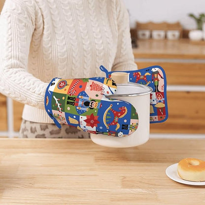 Christmas Nutcrackers Silicone Oven Mitts Pan Mats Set of 2, Heat Resistant Gloves Potholder with Non-Slip Grips Hanging Loops Pot Holder, Spring Summer for Chef Cooking, Baking, Grilling, BBQ
