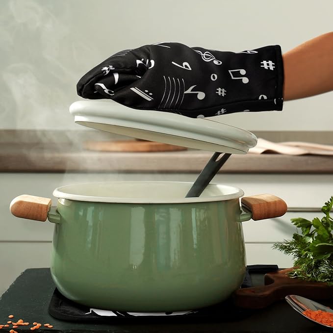 Leinuosen 8 Pcs Music Note Kitchen Decor Accessories Set Farmhouse Towels Oven Mitts Pot Holders Dishcloths Set Kitchen Decorative Absorbent Potholders for Chef Baking Cooking - Image 4