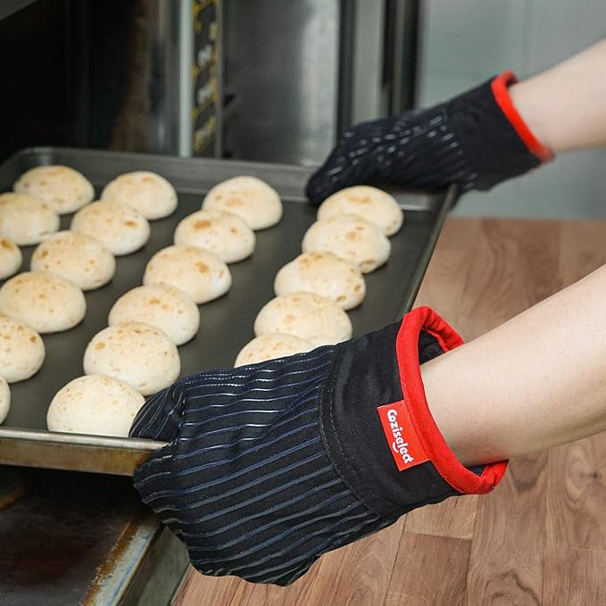 Oven Mitts and Pot Holders Set, Cooking Mitts, Heat Resistant Cooking Mitts and Pot Holders, Silicon Oven Gloves Set for Kitchen, Pure Cotton and Terrycloth Lining, Black, 4 Pcs Set - Image 6