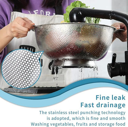 Kyraton Stainless Steel Colander 5 Quart, Professional Strainer with Heavy Duty Handles and Self Draining Solid Ring Base for Pasta, Spaghetti, Berry, Veggies, Fruits, Noodles, Salads Dishwasher Safe
