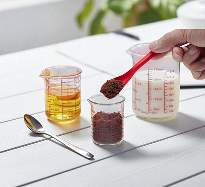 High Borosilicate Glass Measuring Cup-V-Shaped Spout，Glass Measuring Beaker for Kitchen or Restaurant, Easy to Read, 60 ML (2 Oz)-Pack of 2 - Image 6