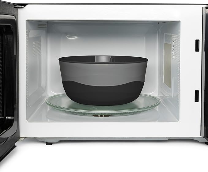 Pera Mixing Bowls with Lids Set, 8 Piece (4 Bowls + 4 Airtight Lids), BPA Free Nesting Kitchen Bowl Set for Mixing & Food Storage, Microwave & Dishwasher Safe (Black)